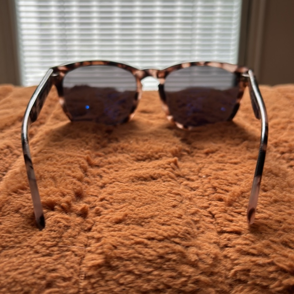SPY Beachwood - Picture 3 of 5
